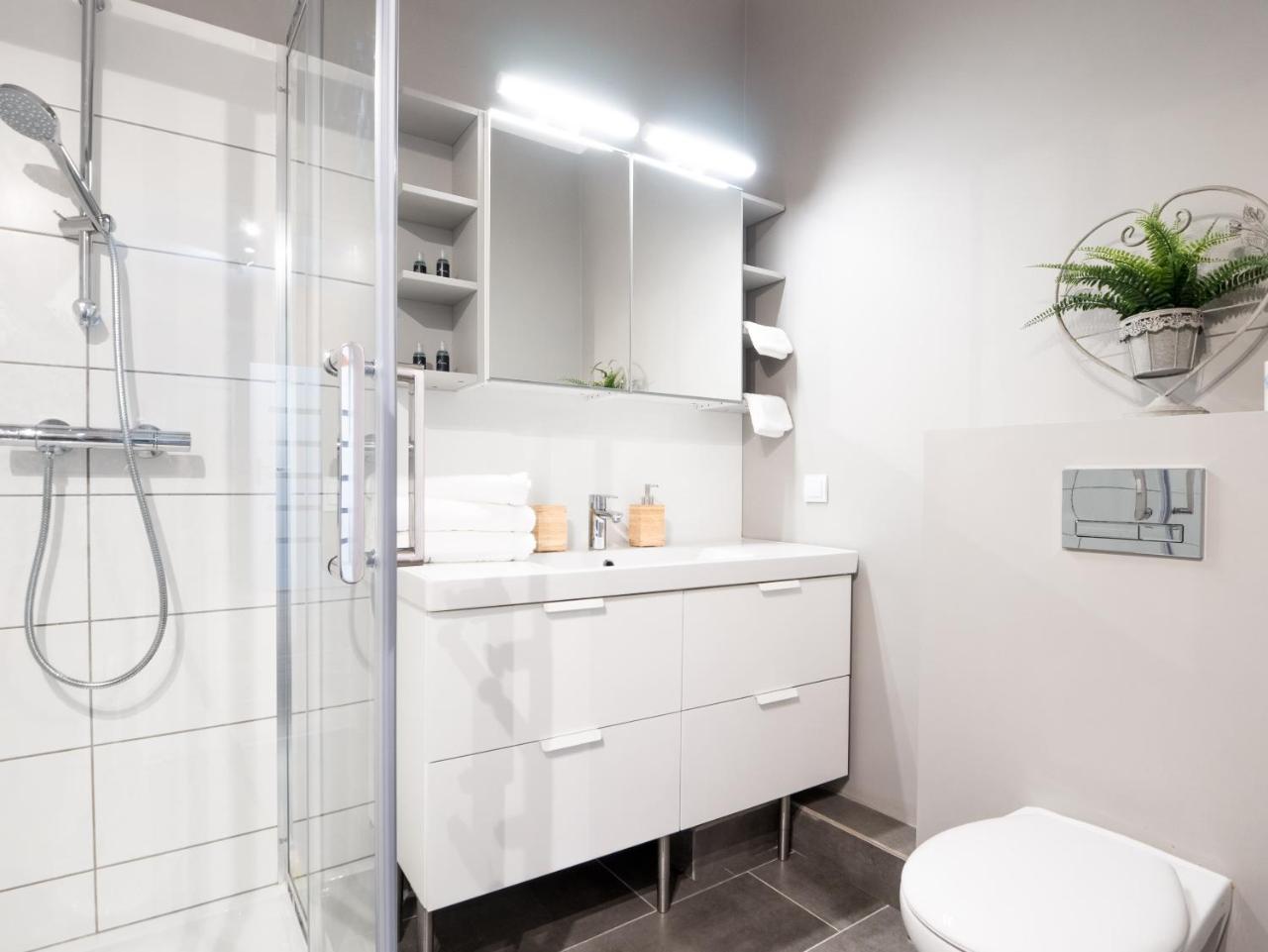 White Residence 4Rooms - City Center Warsaw Exterior photo